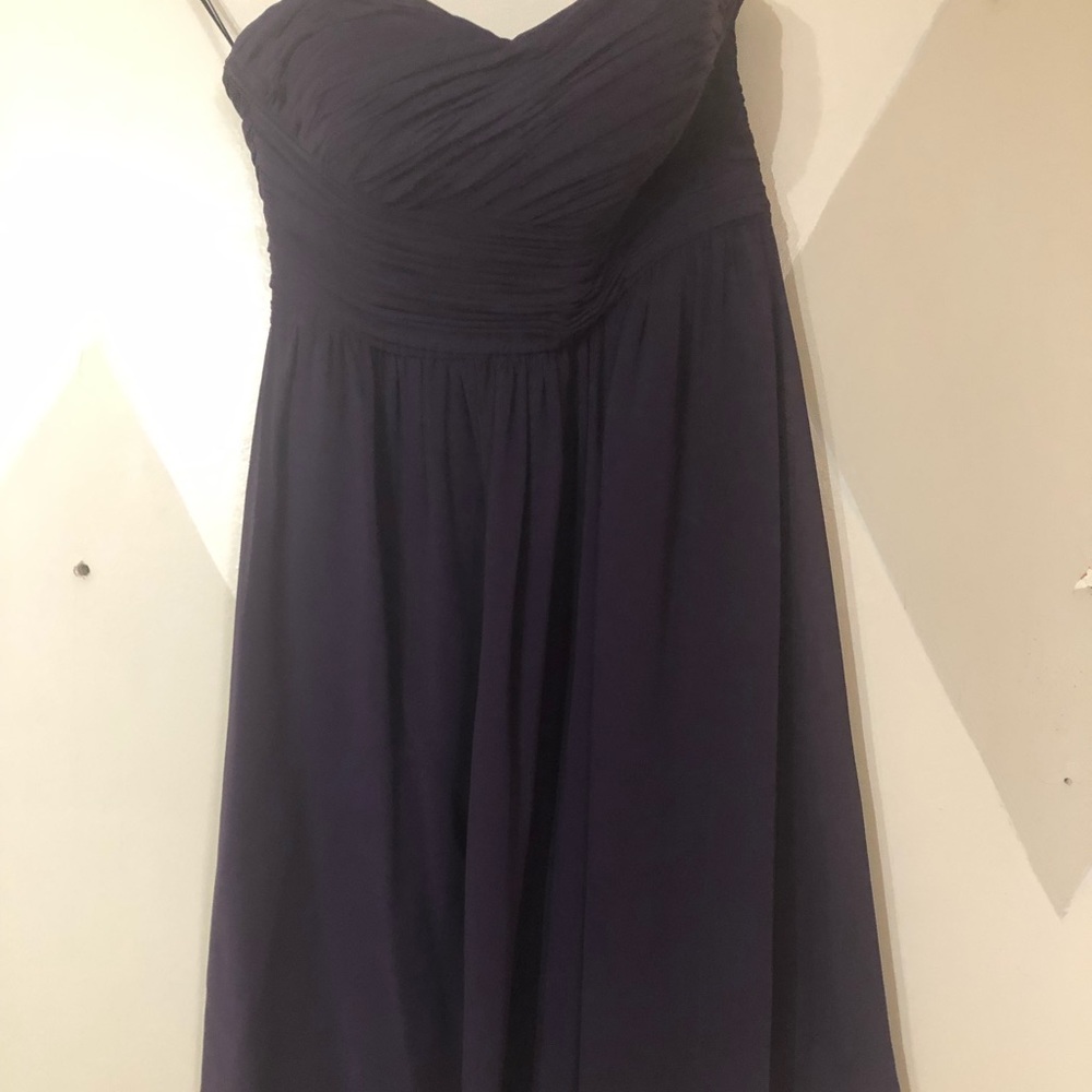 Elegant eggplant sweetheart strapless dress